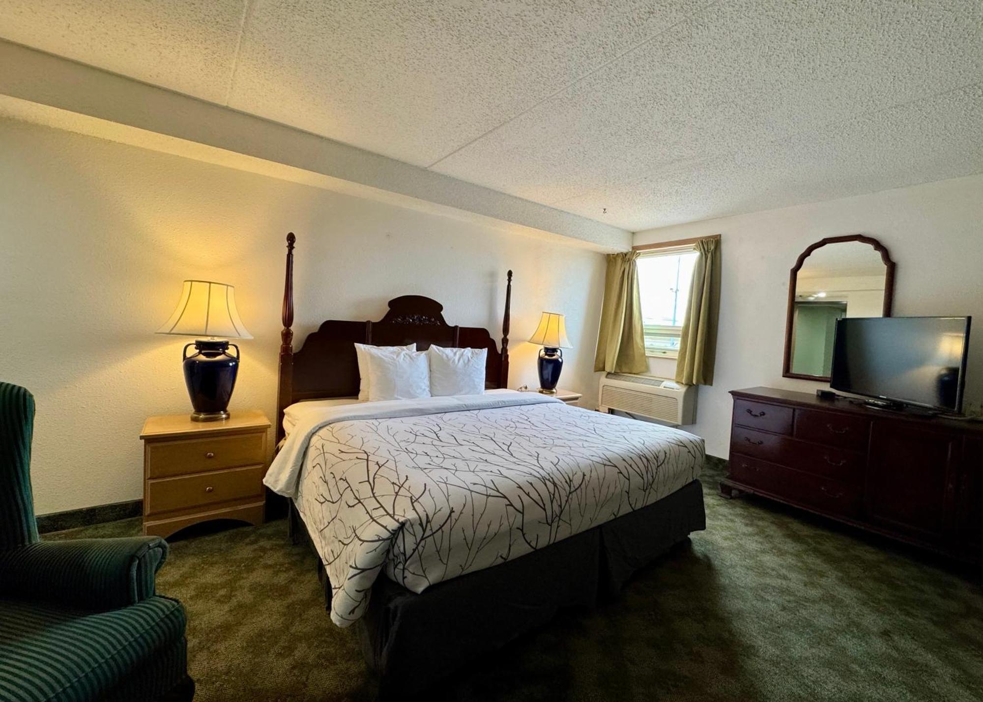 Best Stay Inn Melville Exterior photo